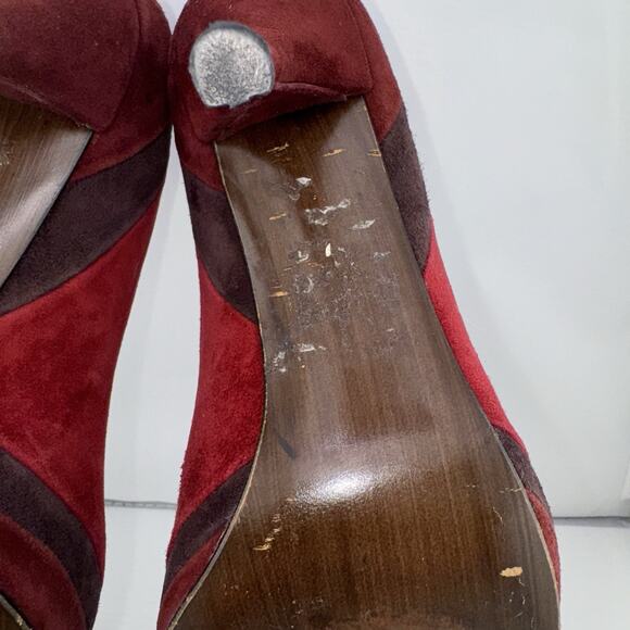 STUART WEITZMAN AUTH Womens Red Leather Suede Pumps Shoes Size 8M pointed toes - Picture 12 of 16